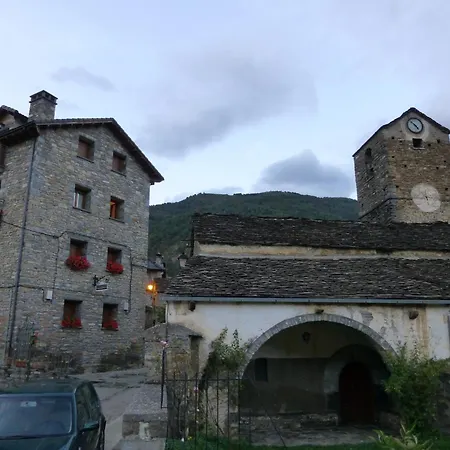 La Abadia De Fragen-ordesa 托尔拉